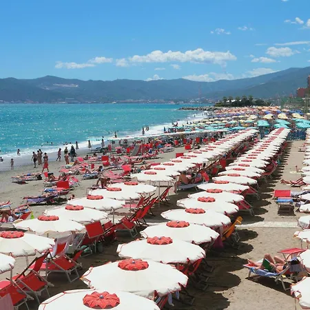 Apartment Venere With Garden & Parking - Happy Ceriale